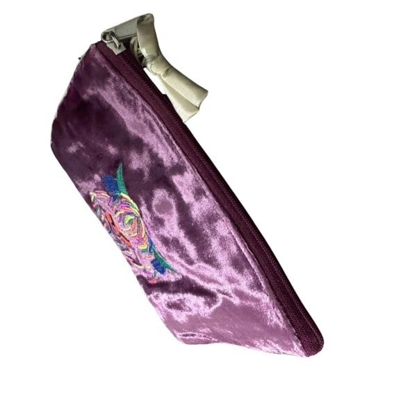 Earth Squared Highland Cow Soft Silk Velvet Ladies Coin Purse