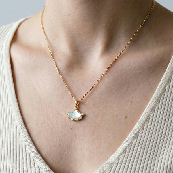 Uchi & Soto Gingko Gold Pendant Necklace