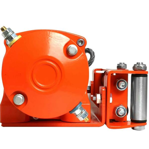 Winchmax 5,000lb (2,268kg) 12V Winch 152m x 63mm Steel Rope, 1/4 Inch Clevis Hook, Twin Remotes