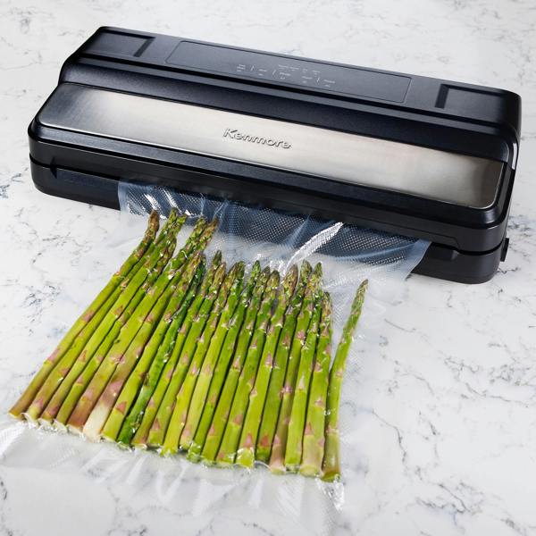 Kenmore Automatic Vacuum Sealer Food Sealing Machine with 7 Preset Modes for Sous Vide & Dry/Moist Foods (Black)