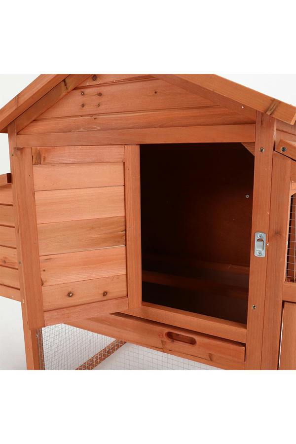 Living and Home Outdoor Wooden Chicken Coop with Ventilated Door