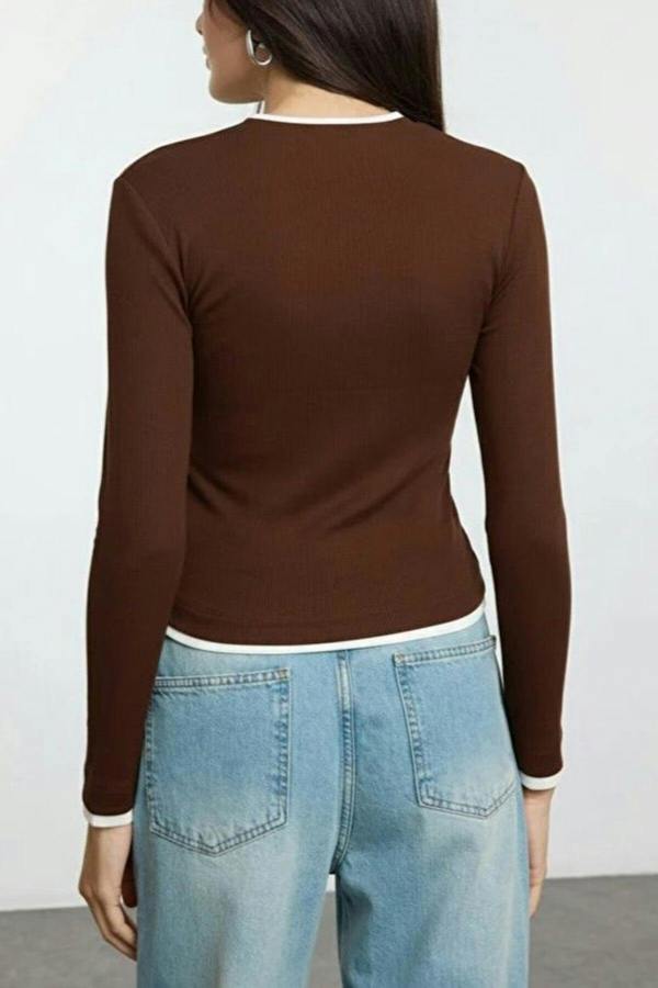 WOVCOR Color Block Fitted Knit Blouse