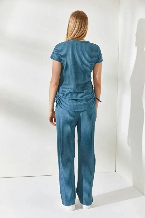 Hoxton Gal 2-Piece Set – Side-Ruched Blouse and Palazzo Pants