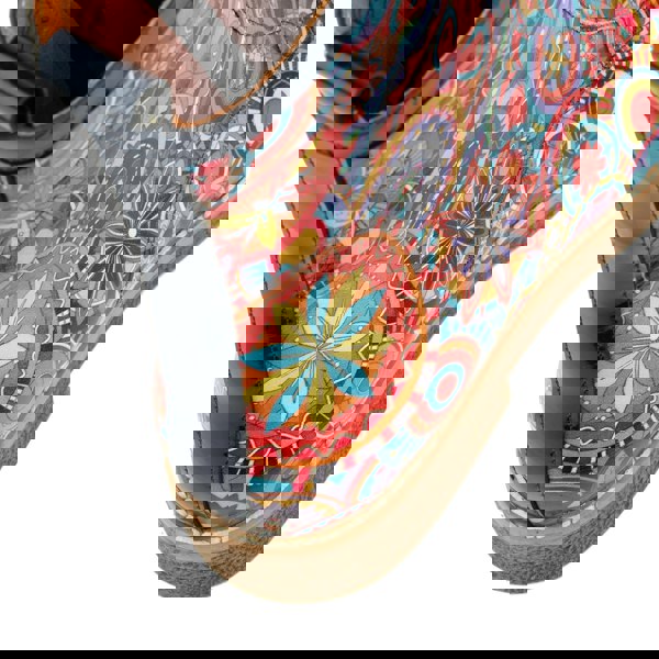 Embassy London Traveller - Signature - Women's higher shaft leather boot with laces and zip