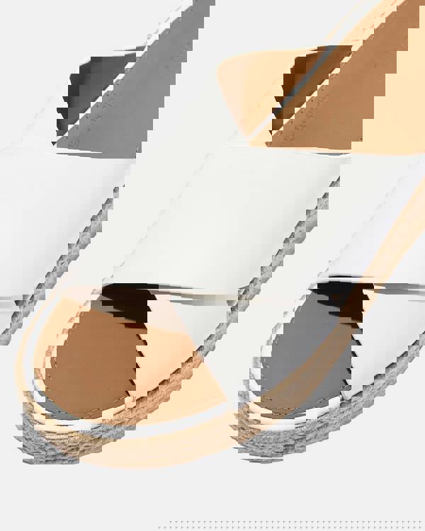 FitFlop Womens PLATFFORMS Espadrille Leather Wedge Cross Slides - Urban White 194