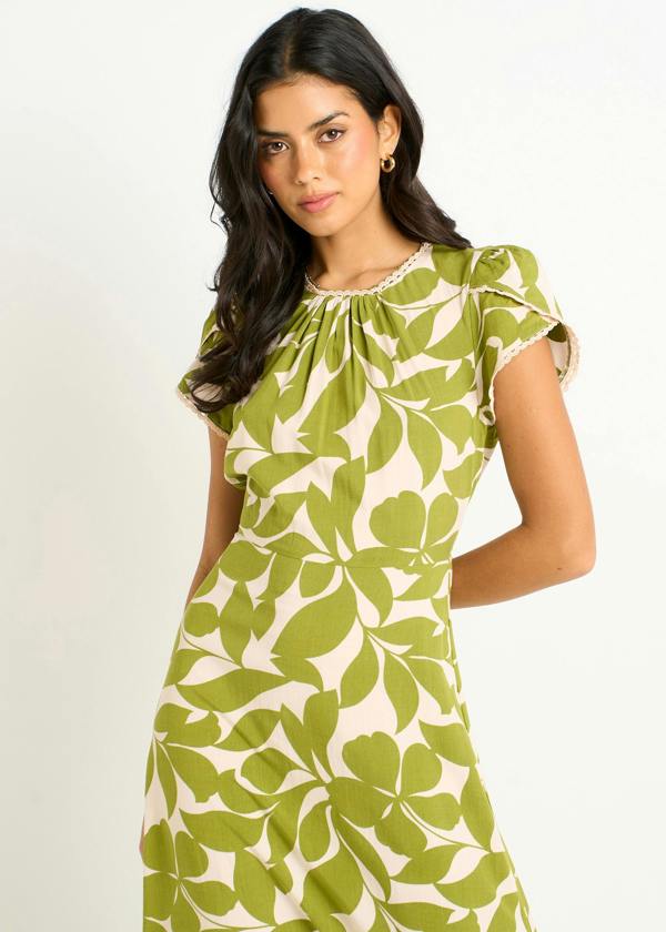 Gini London Green Petal Cuff Elasticated Waist Maxi Dress