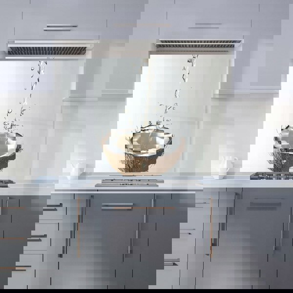 Warren Reed - Designer Splashing Coconut: A Fluid Moment Kitchen Splashback