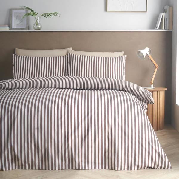 Catherine Lansfield Epping Textured Stripe Reversible Duvet Cover Set Chocolate