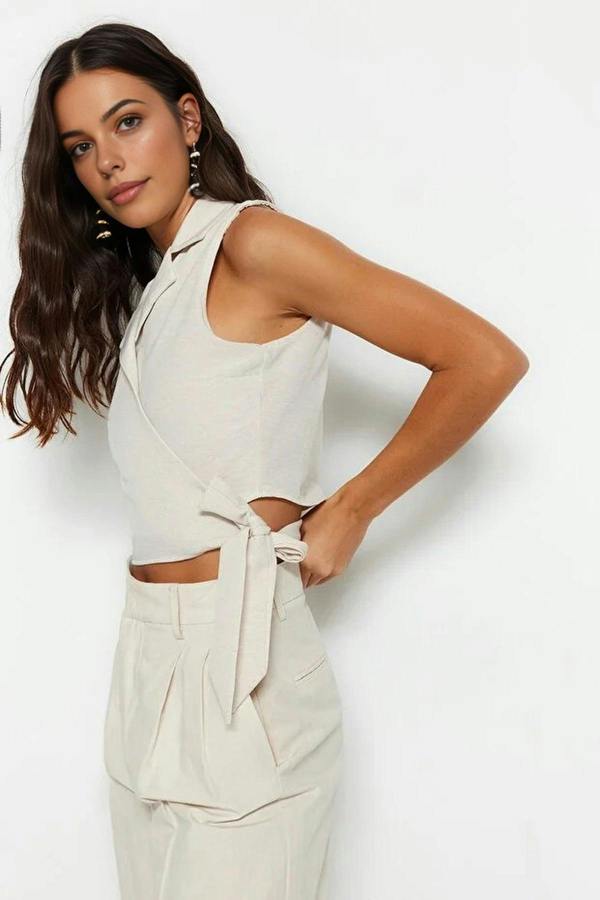WOVCOR Tie-Up Crop Woven Linen-Look Blouse