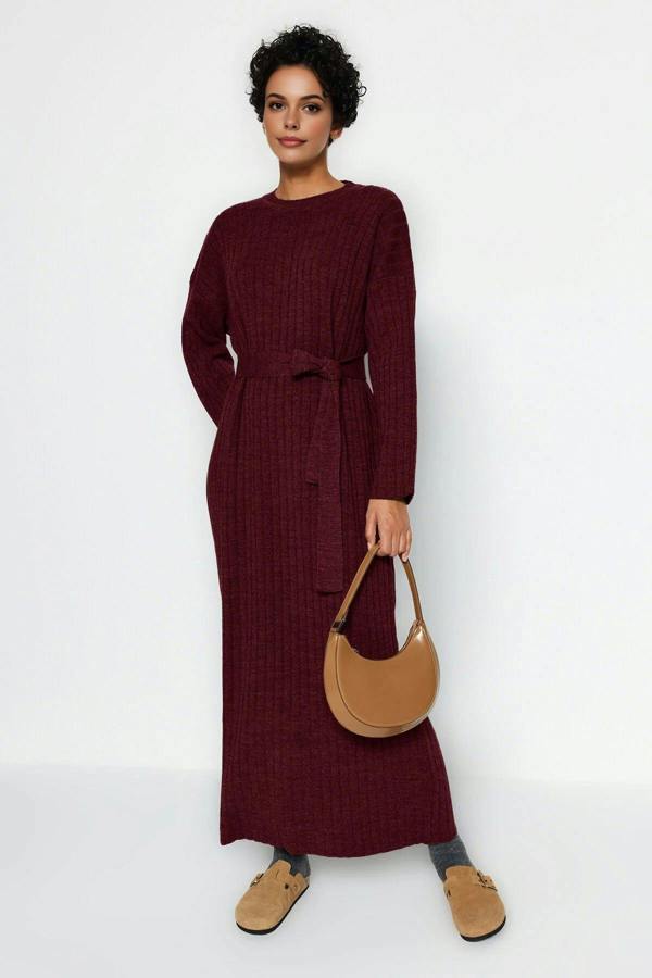 WOVCOR Ribbed Knitted Dress with Belt Detail