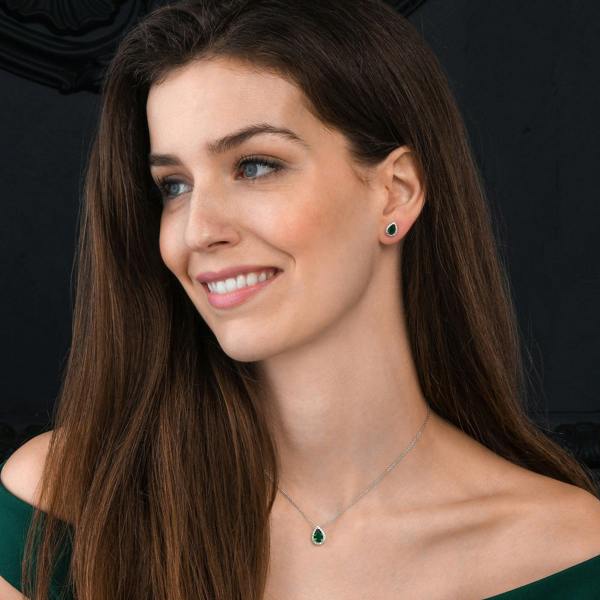 namana 925 Sterling Silver Pear Drop Green Halo Pendant Necklace for Women