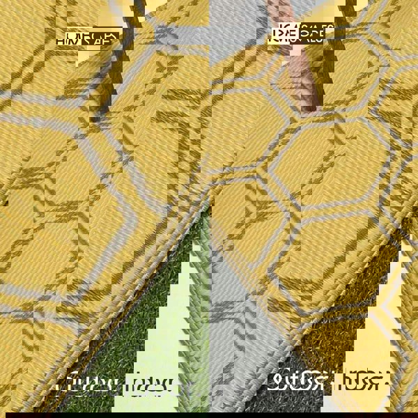HOMESCAPES Outdoor Rug Luxury Waterproof Reversible, For Garden, Honeycomb