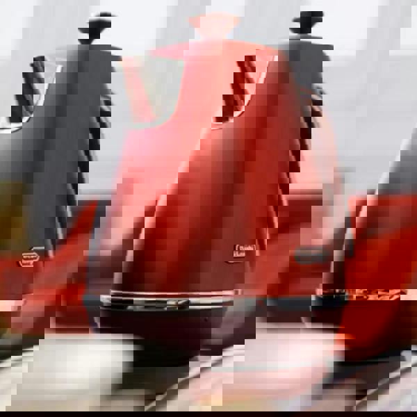 De’Longhi De'Longhi Distinta Flair 1.7L Electric Kettle Matte Metallic Red Finish EU Plug