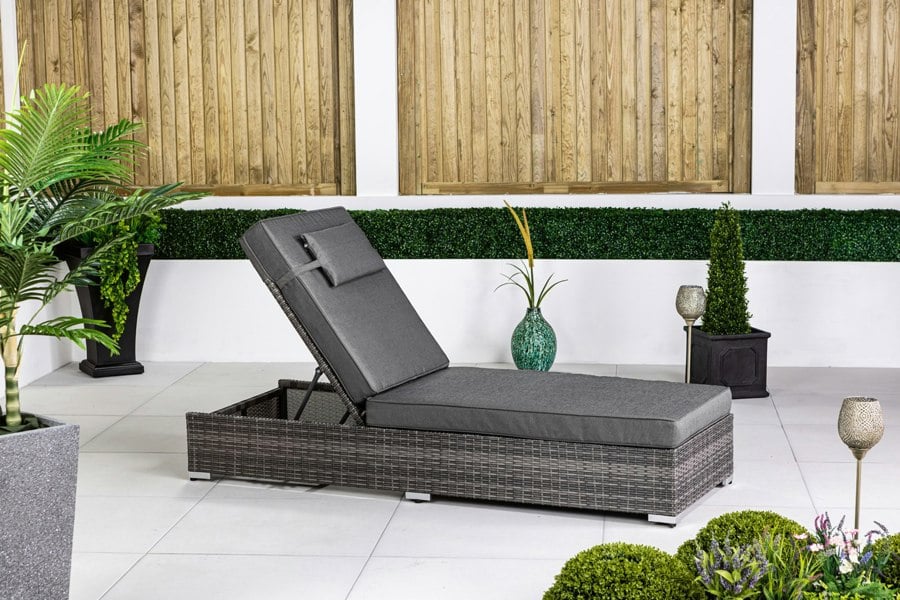 Giardino Rattan Sun Lounger