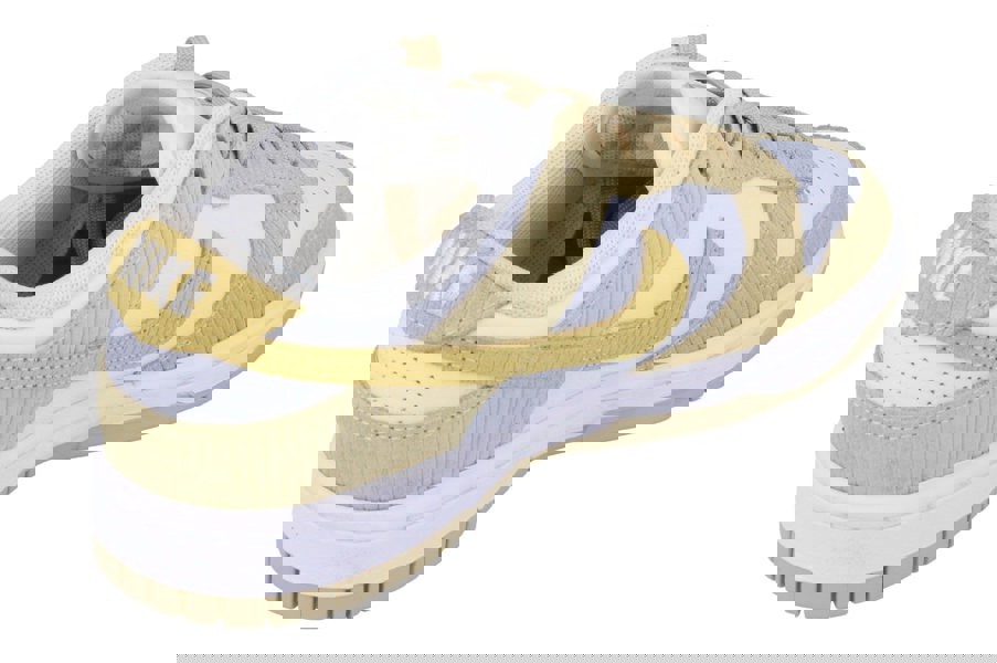 Nike Womens Dunk Low Trainers Fn7167  700 - Albaster Soft Yellow White 700 - Photo 2