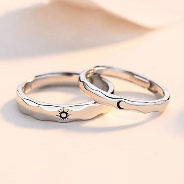 The Colourful Aura Slim Wave Couple Sun Moon Matching Promise Ring Set