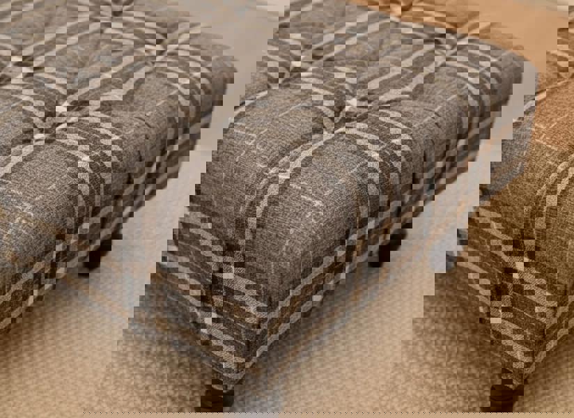 ISTOOLS Grey & Black Tartan Footstool – Chesterfield Ottoman Stool for Living Room UK