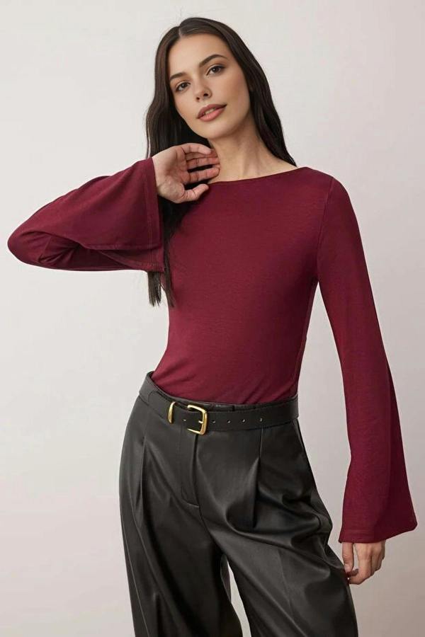 WOVCOR Fitted Boat Neck Soft Long Sleeve Flexible Knit Blouse