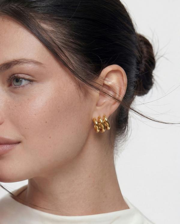 Elk & Bloom Chunky Triple Hoop Wave 14K Gold Studs