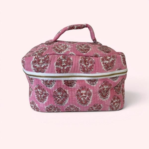 Hayley & Co Vanity Bag - Quilted Cotton Toiletry Bag in Pink Flower Block Print
