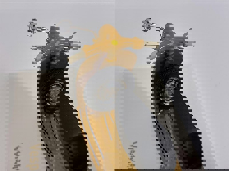 Norev Vespa 50 R Positano Yellow 1:18 Scale Norev 182080