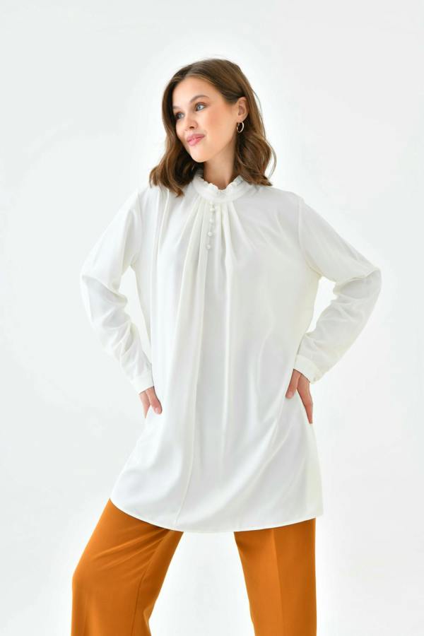 Hoxton Gal Oversized Long Sleeve Button Detailed Tunic Top in White