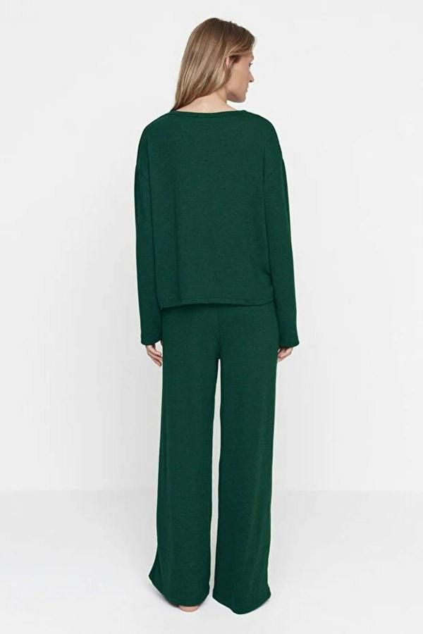 WOVCOR 2-Piece Ribbed Long-Sleeve Pajama Set