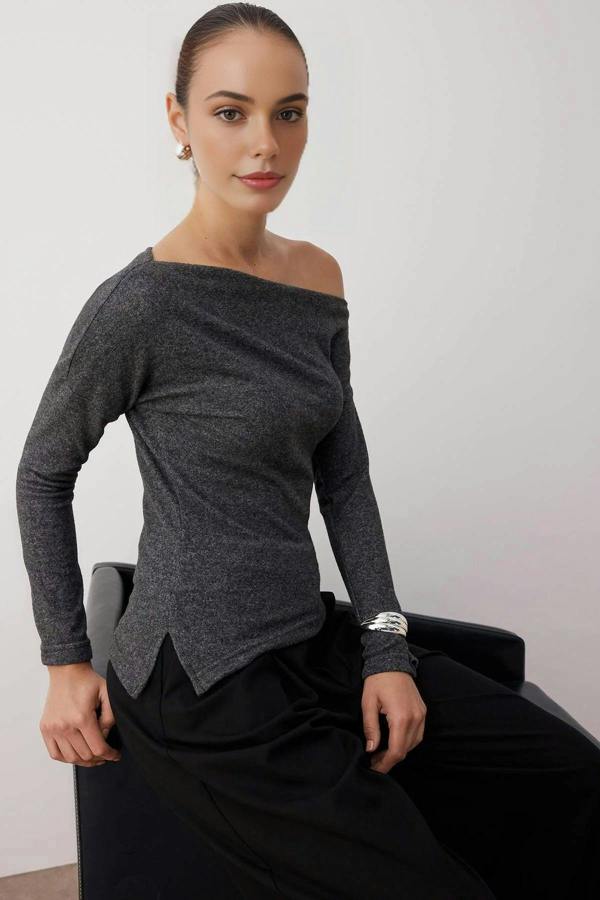 WOVCOR Asymmetrical Collar Soft Knit Blouse