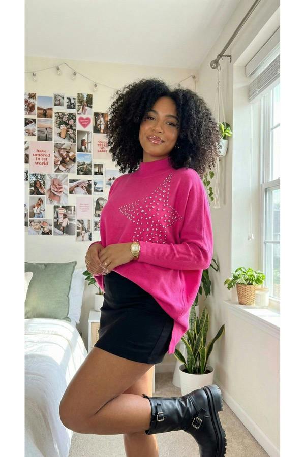 Jaira Oversized Knitted Jumper With Studded Star Detail - Pink