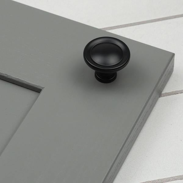 Handle & Home Matt Black Handle and Coordinating Knob