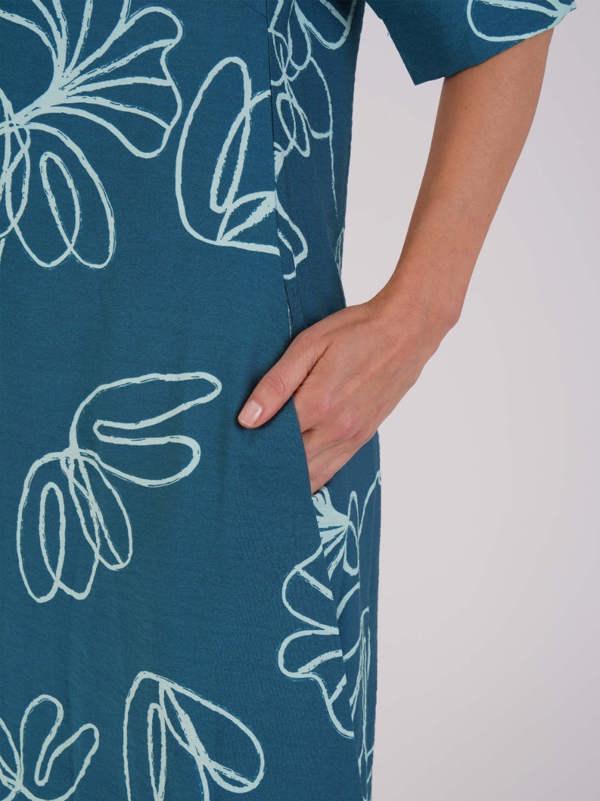 VIZ-A-VIZ Floral Printed Dress