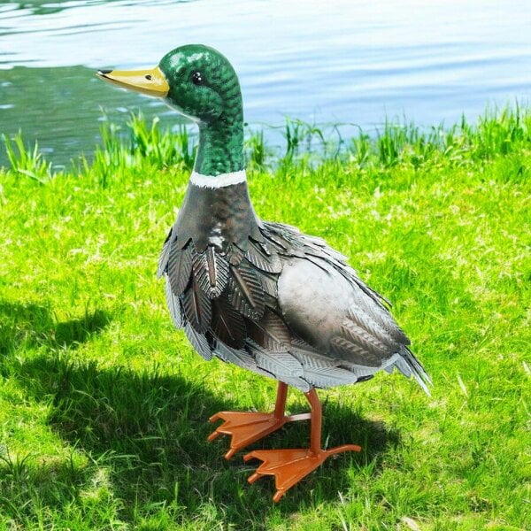 EDH Door Hardware Metal Farmyard Male Duck (38.5cm x 15.5cm x 30cm) – Handcrafted Rustic Duck Garden Ornament – Weather-Resistant Metal Duck Statue