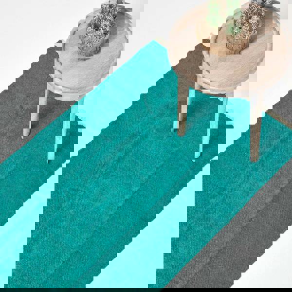 HOMESCAPES Cotton Plain Chenille Rug with Natural Trim