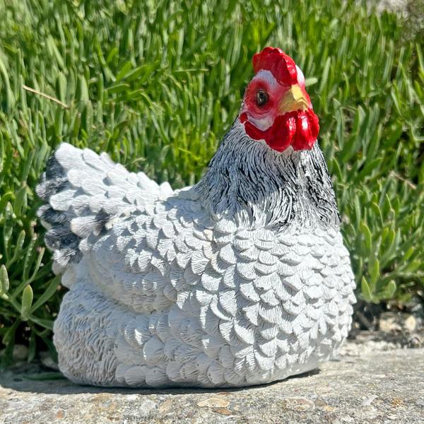 Farmwood White Chicken Garden Bird Ornament Statue