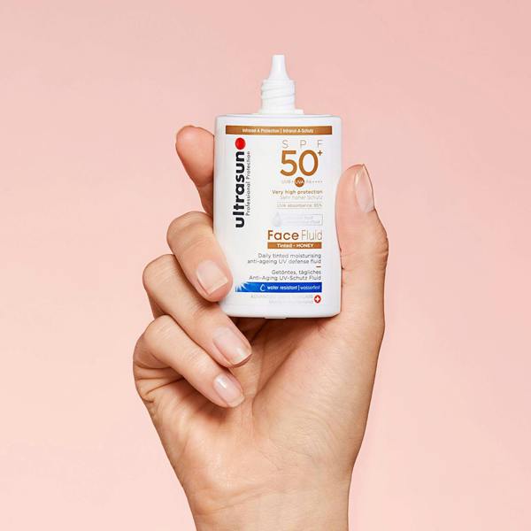 Ultrasun Face  Tinted Honey Fluid SPF50+ 40ml - Additional 3