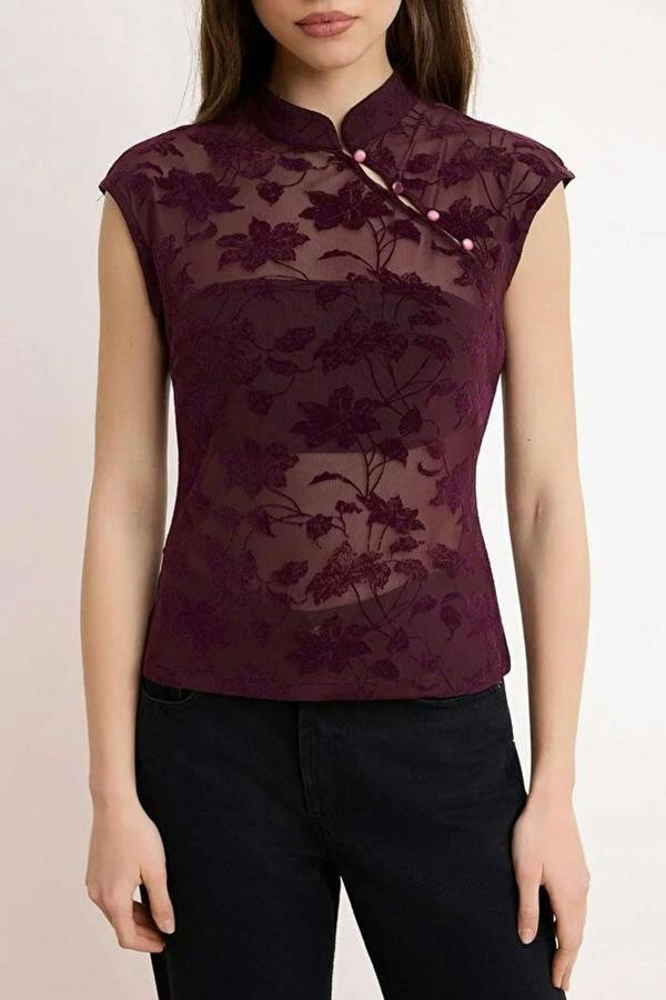 WOVCOR Floral Fitted High Neck Sleeveless Buttoned Lace Knit Blouse