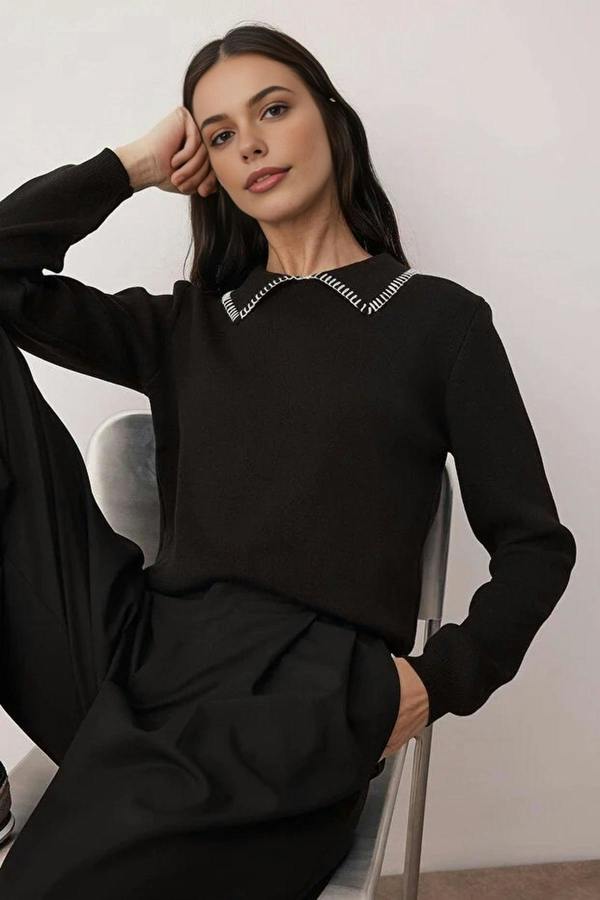 WOVCOR Cotton Knit Sweater with Collar and Stitching Details
