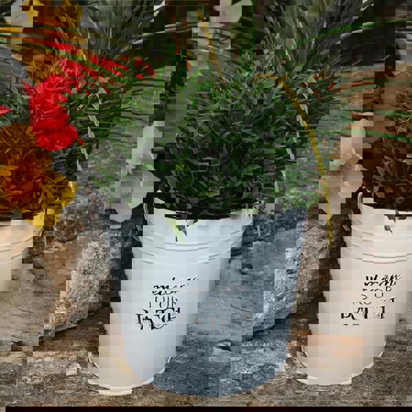 St Helens Vintage Metal "Welcome to Our Patch Pale Planter With Handle White