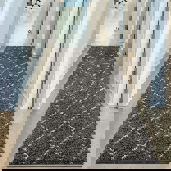 Shaggy Dark grey rug High Qualit Elegant Moroccan Pattern Suitable for Floor heating