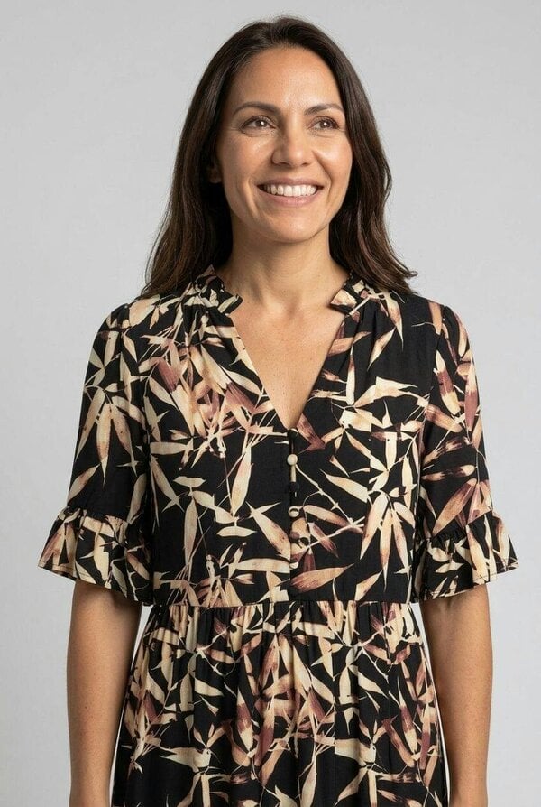 Izabel London Leaf Print 1/2 Flared Sleeve Midi Dress