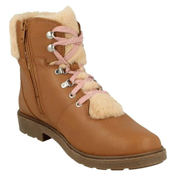 Clarks Girls Clarks Faux Fur Detailed Ankle Boots Astrol Hiker K