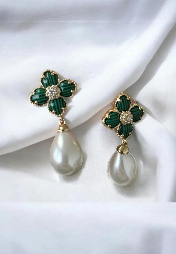 Still life of the earrings.