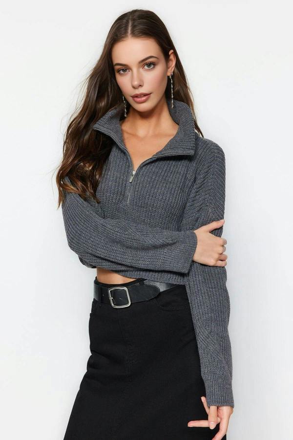 WOVCOR Super Crop Knit Sweater with Zipper Detail