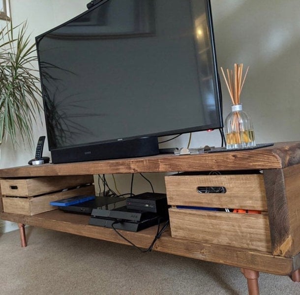 The Bespoke Carpentry Co TV Stand - Copper Legs