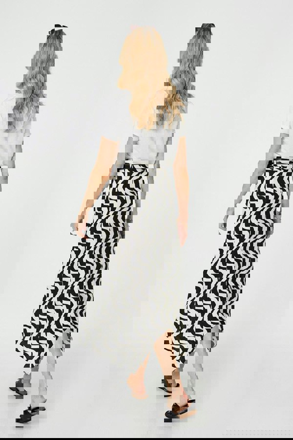 Black | Wave Print Hanky Hem Belt Midi Skirt