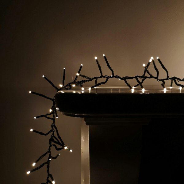 Samuel Alexander 2000 LED 25m Premier Clusterbrights Indoor Outdoor Multifunction Mains Operated Christmas Cluster Lights with Timer in Warm White