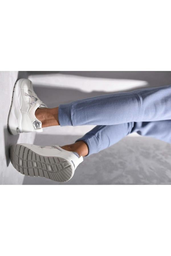 Janessa Low-top Lace-up Trainers - White