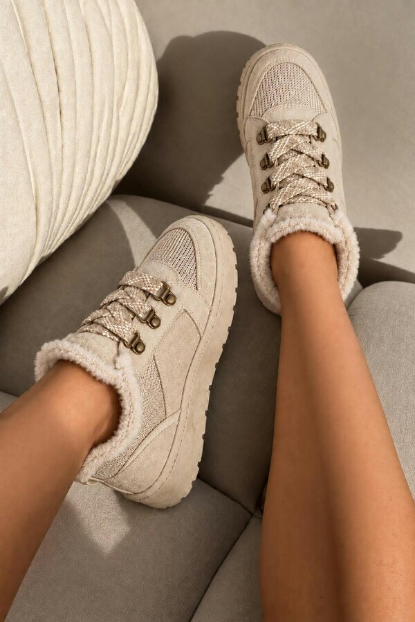 Love Lemonade Hudson Comfort Faux Suede Check Lace Faux Fur Lined Trainers Nude