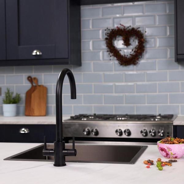 Flode Hammerfest | Dual Lever Kitchen Sink Mixer Tap with Swivel Spout | Matt Black Finish