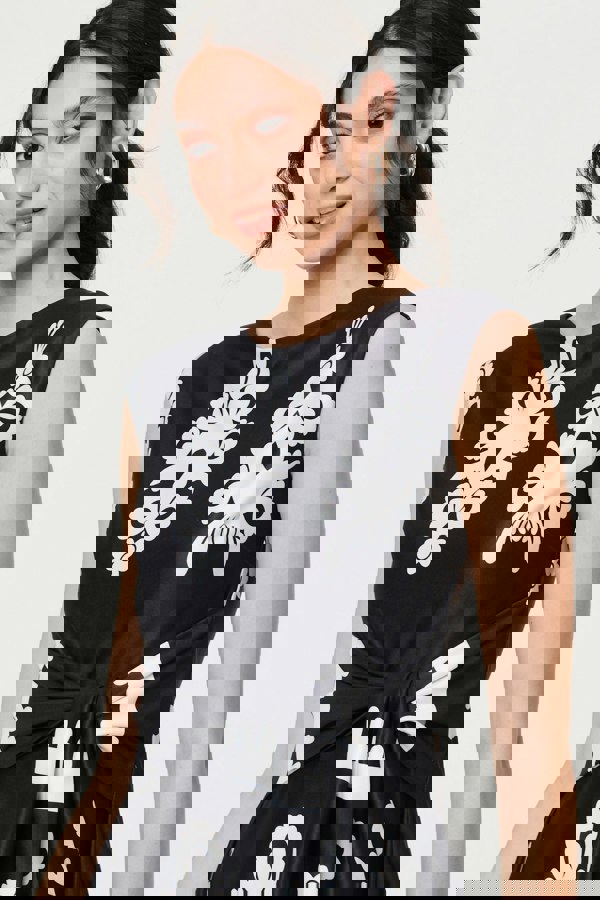 Black And White | Ikat Print Tie Front Knee Length Dress
